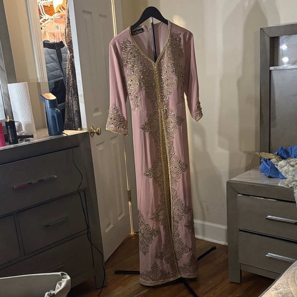 Elegant Pink and Gold Long Sleeve Dress